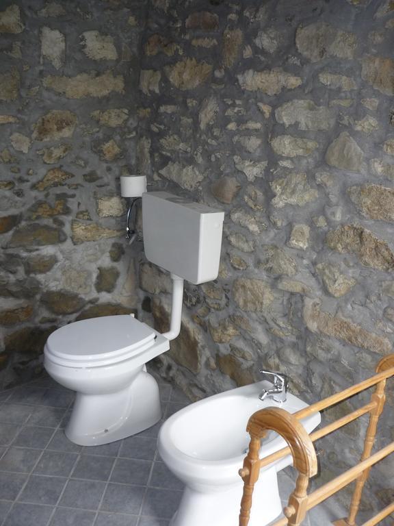 Micro-Cottage In Pietra La Ratatouille Dego Zimmer foto